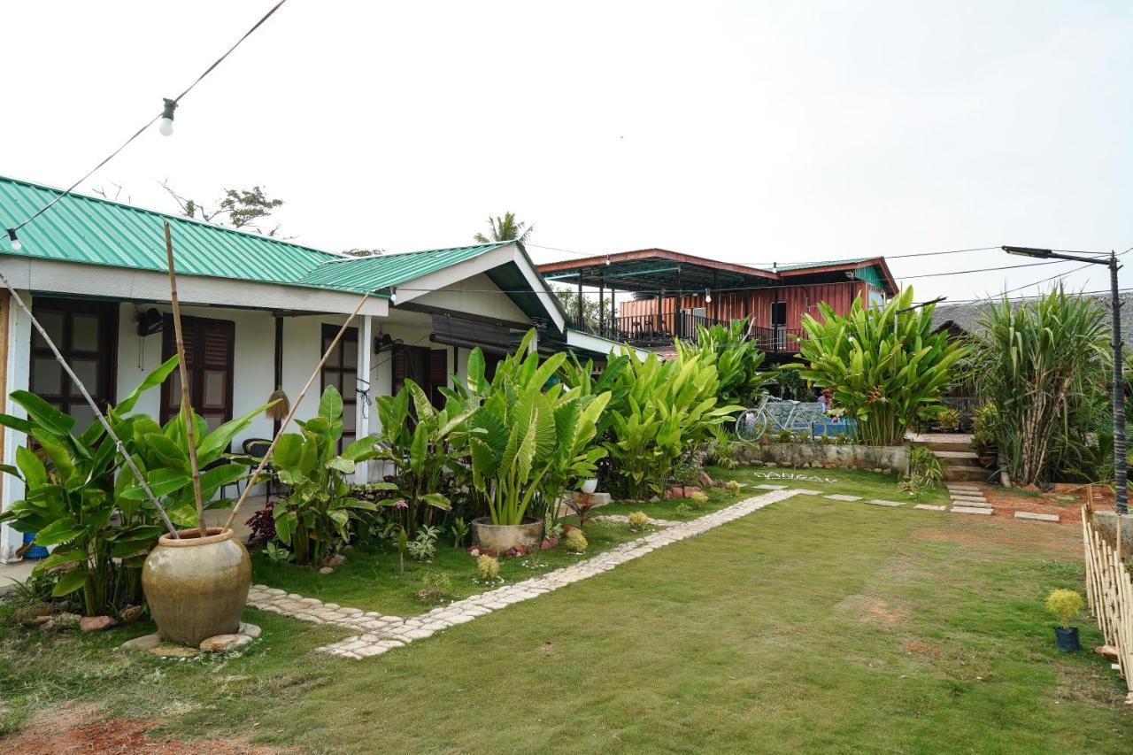Dangau Sala D'Kontena Alor Setar Exterior photo